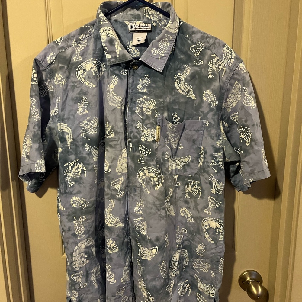 Columbia Men's Blue Short Sleeve Shirt